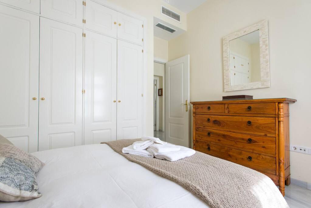 Apt. Sierpes-Cuna, Wifi, Hvac Siviglia Esterno foto
